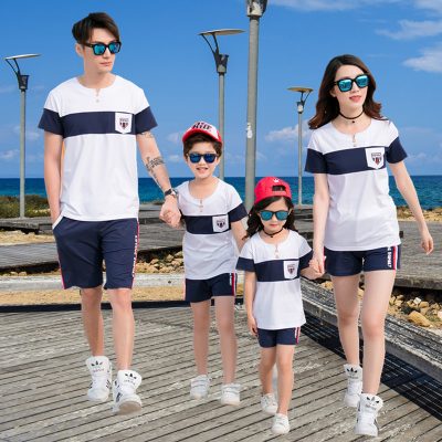 Top 05 Mẫu Áo Gia Đình Đẹp 2024