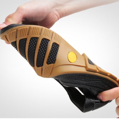 Dép nam size lớn GTD027 đen